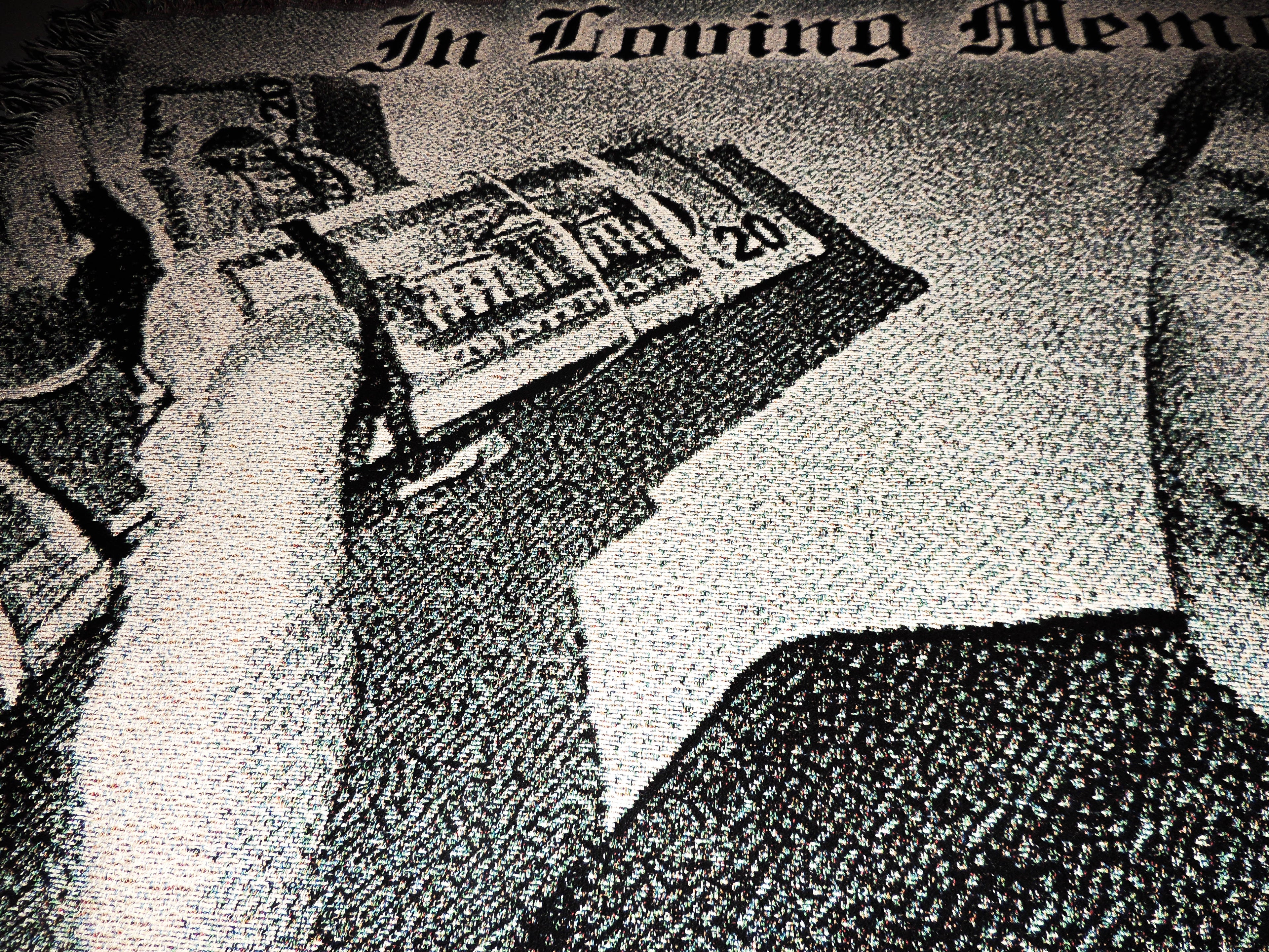 BUCKSHOT GRAVE BLANKET WALL TAPESTRY